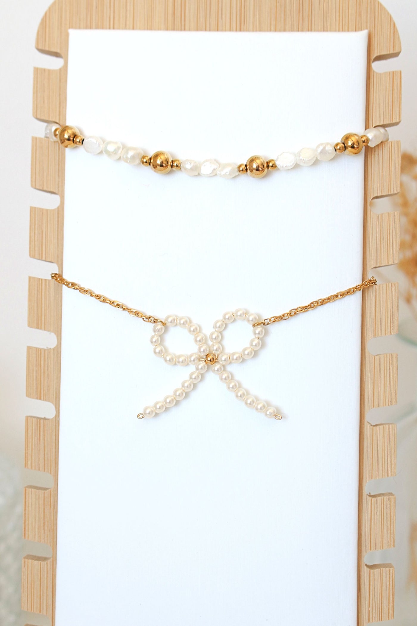 Miss Coquette | 24 Karats Pearls Bow Necklace